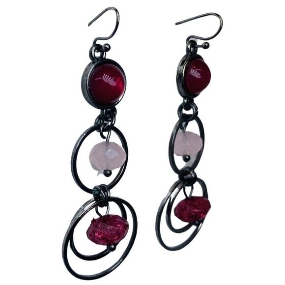 Fuchsia Pink Acrylic Beaded Round Gunmetal 3 Ring Dangle Drop Earrings - Picture 3 of 5